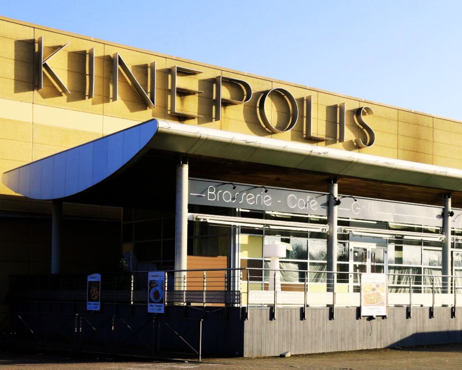 Complexe cinématographique près de Metz Vallières